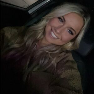 Meet your Posher, Sadie